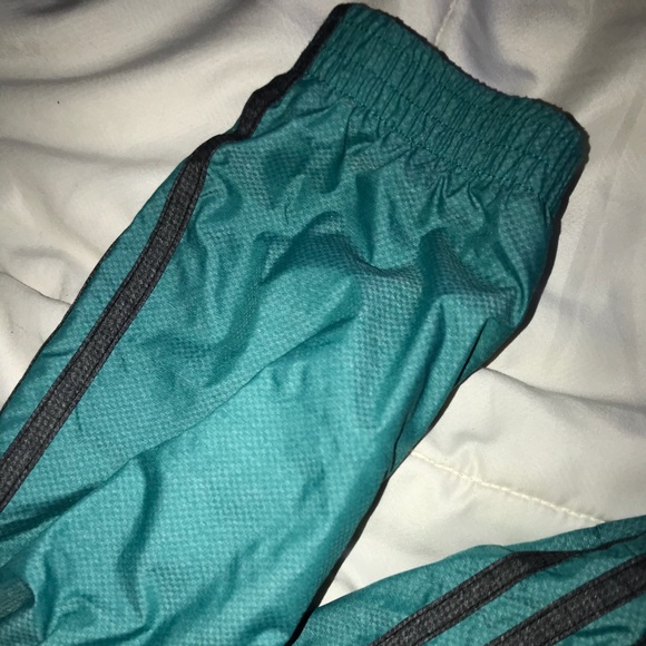 Addidas jacket - Picture 2 of 3